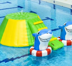 WG1-015 Shark uppblåsbar vattensport park pool spel