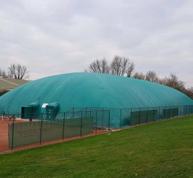 Tent3-010 68,8 MX35,5 M dubbeldäckskupol på 4 tennisbanor i Sutton Sports Village
